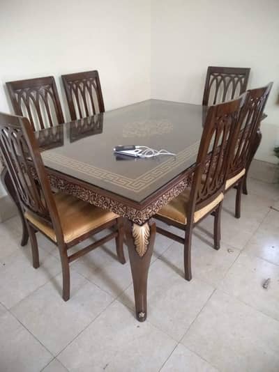 Dinning table