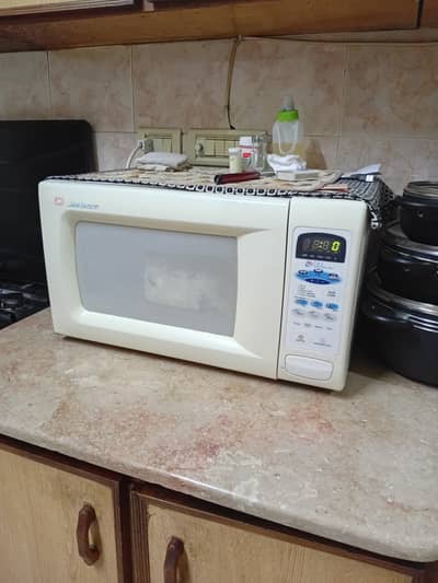 Dawlance Microwave Oven
