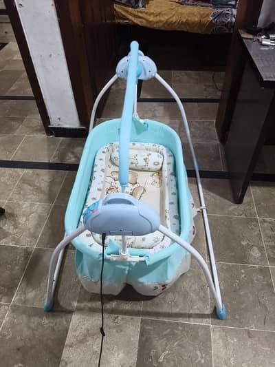 Electric Baby Swing Cot – Brand New / Like New Condition