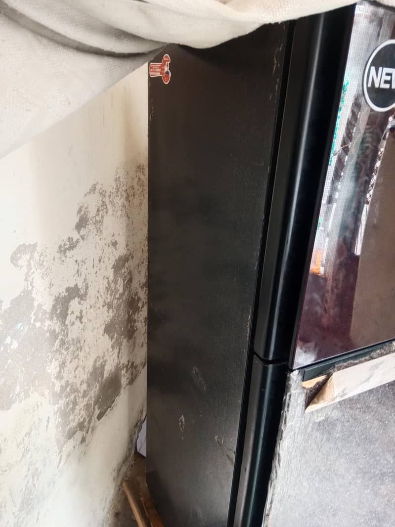 medium size fridge 8