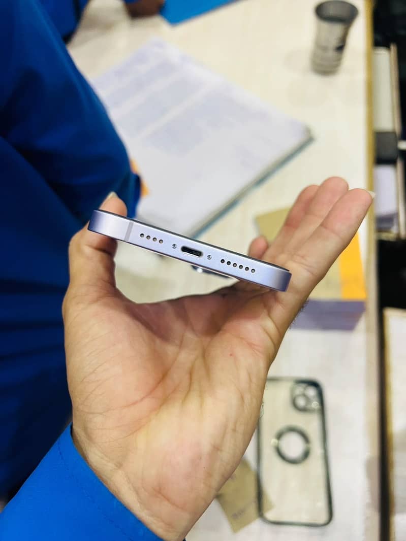iphone 14 plus non 4