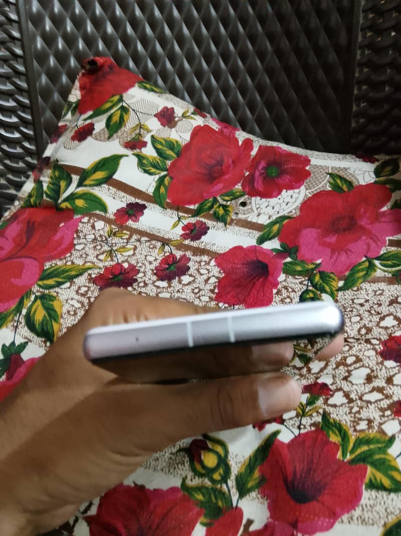 Google Pixel 7a 4