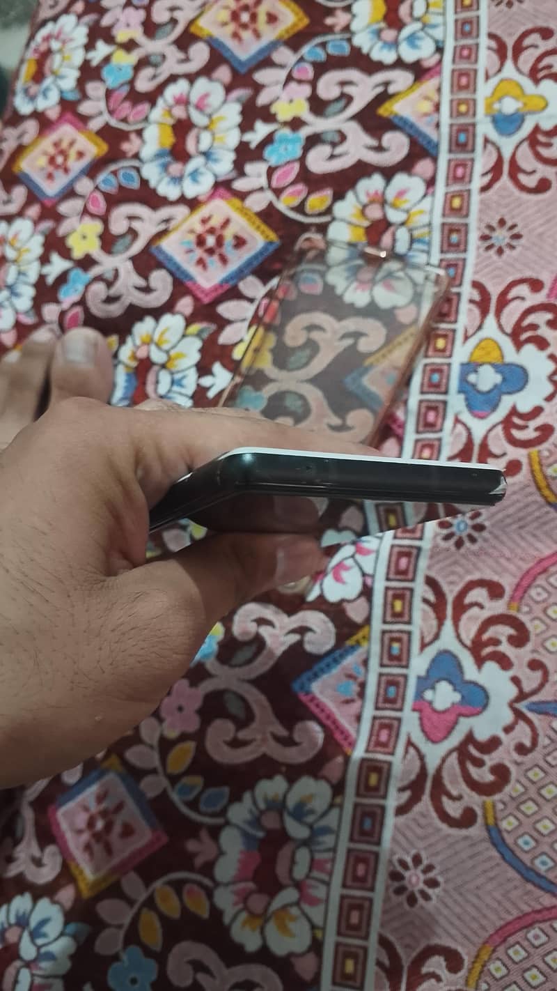Google Pixel 6a 1