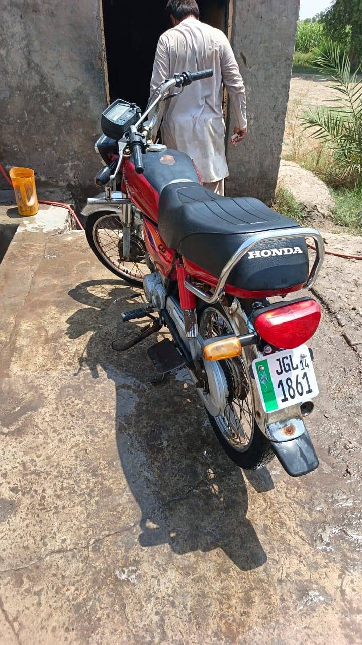 Hond Cd 70 2014 model 2