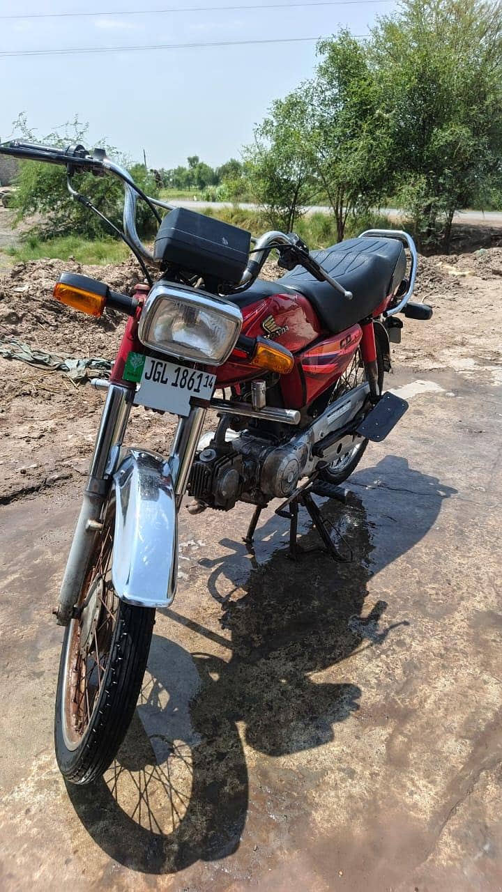 Hond Cd 70 2014 model 3