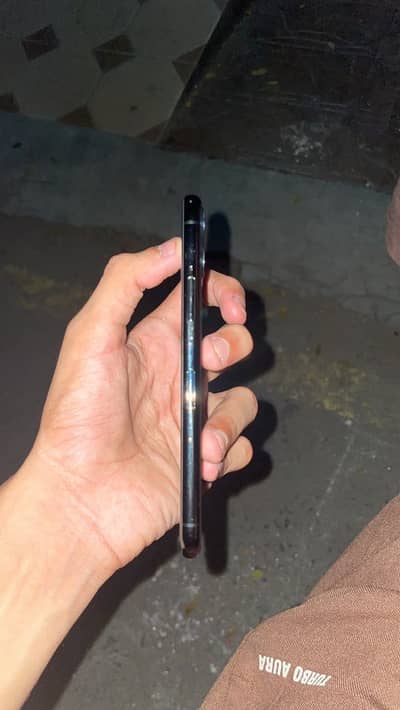 Apple iPhone 11 Pro factory unlock