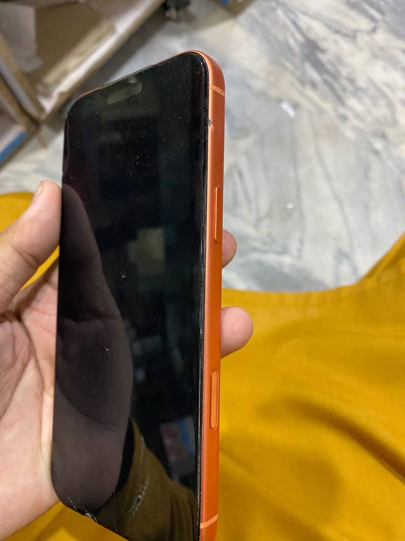 Apple iPhone 17 Pro Max 1