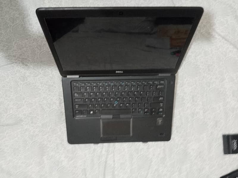 Dell E7450 1