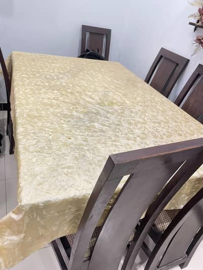 dinning table