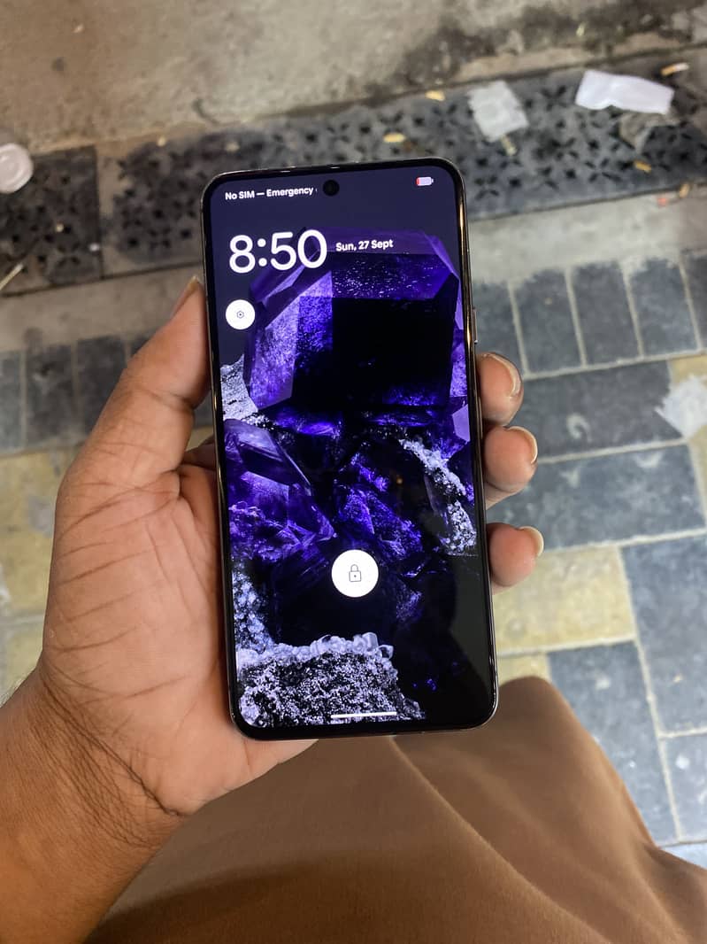 Google Pixel 8 1
