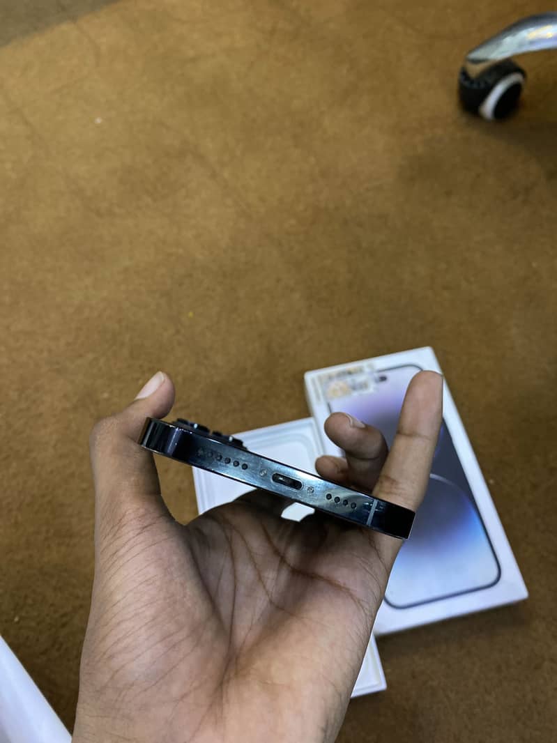 Apple iPhone 14 Pro Max 2