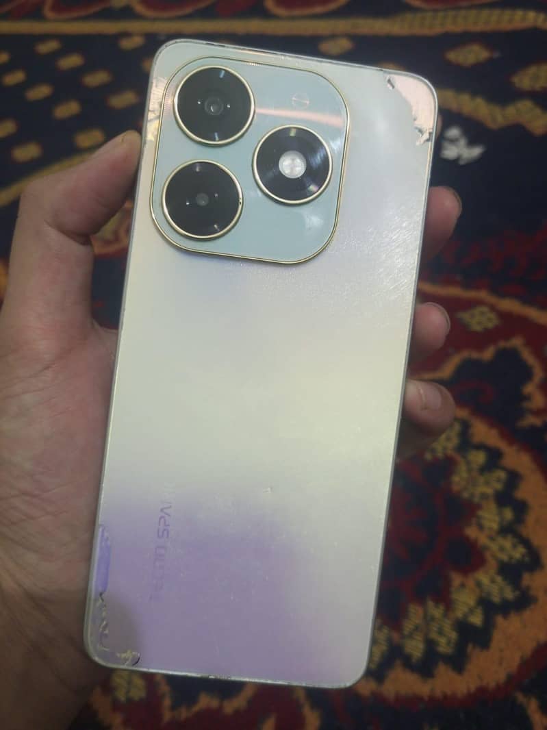 Tecno Spark 20 1