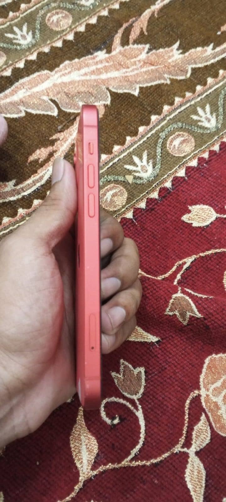 Apple iPhone 12 2