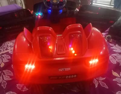 IMPORTED KIDS CAR with REMOTECONTROL & OPERABLE DOORS / All ok