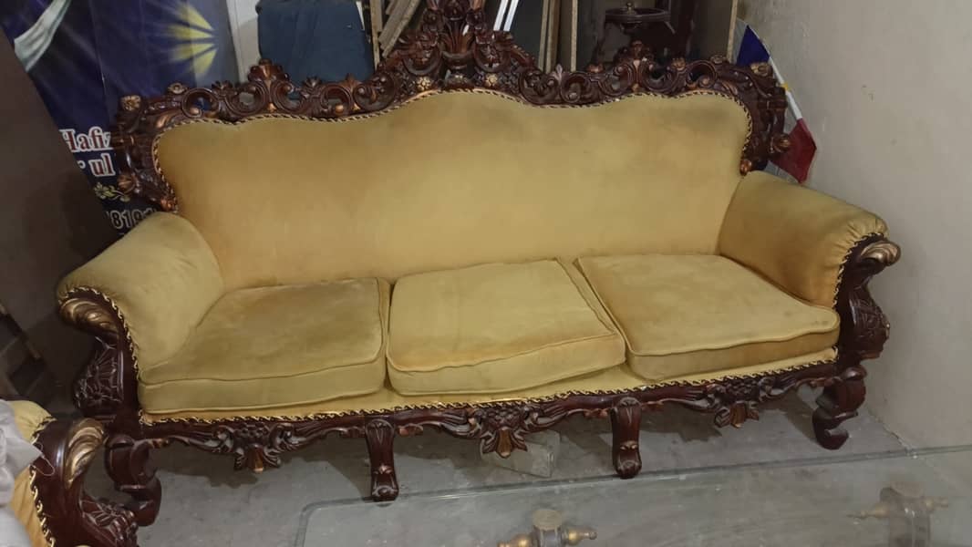 3 sofa set almost new sofas 0