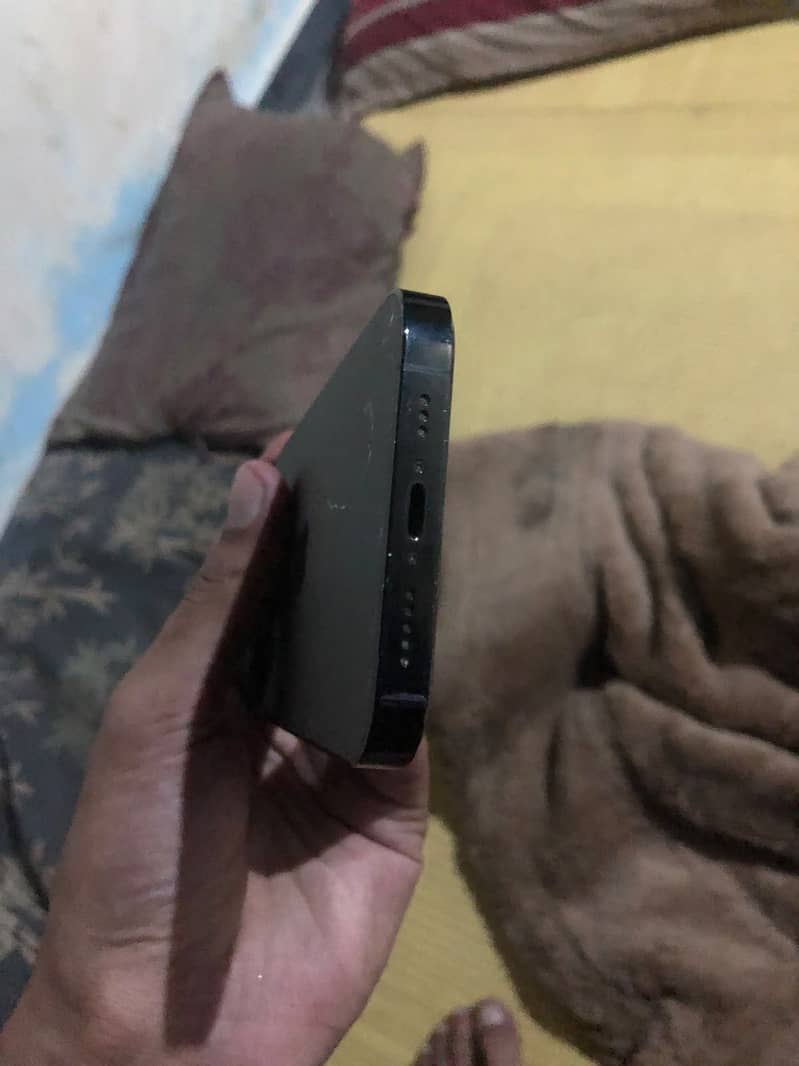 Apple iPhone 14 Pro 5