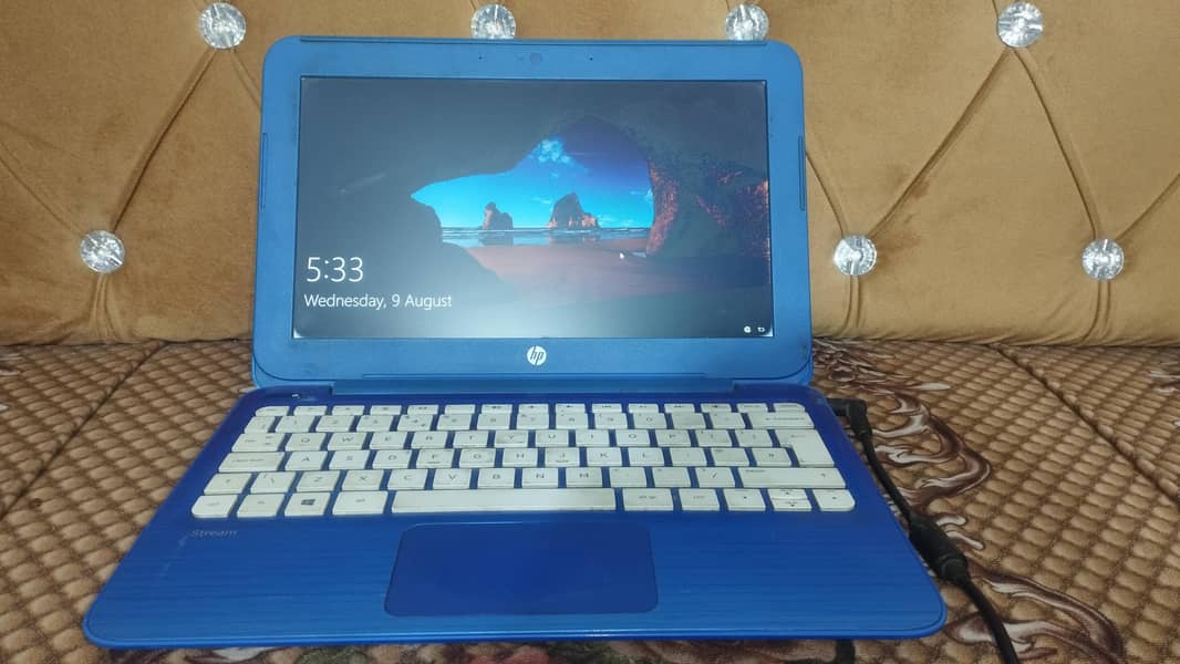 Hp stream Laptop 1