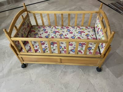 baby cot bed