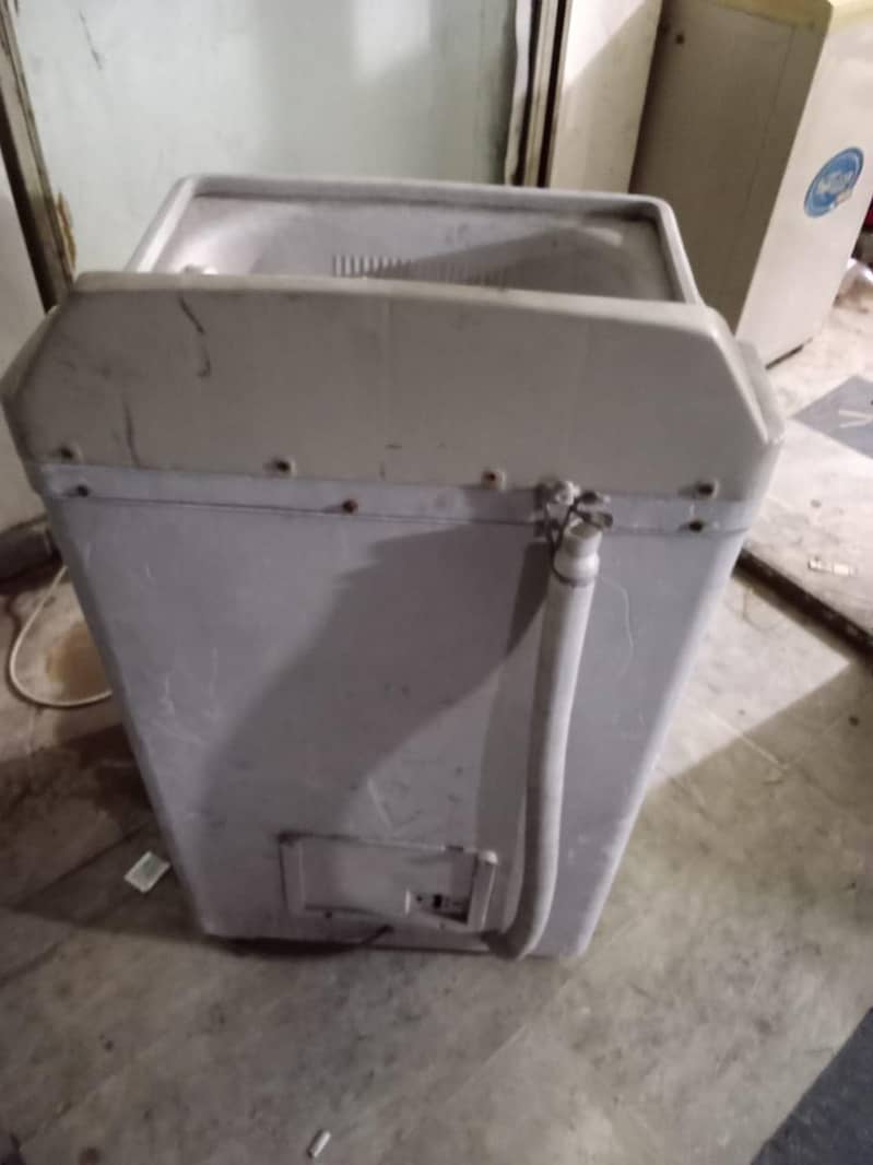 washing machine 4
