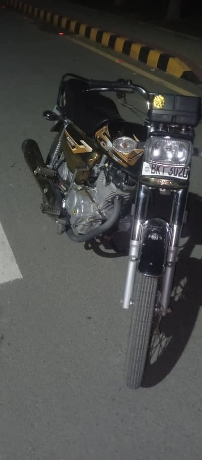 CG 125 GOLD EDITION