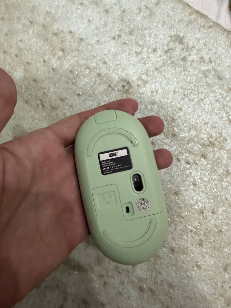 Wireless Mouse 1