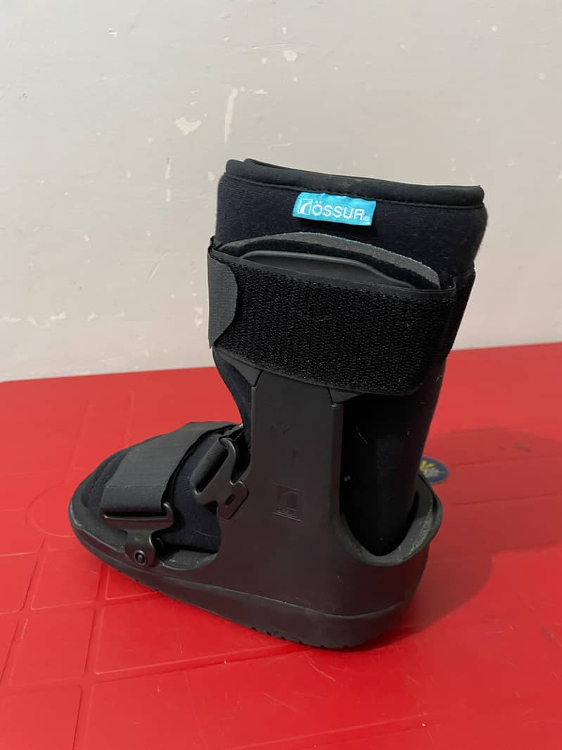 Dyna Pro Hinged Angle Adjustable Knee Brace 19