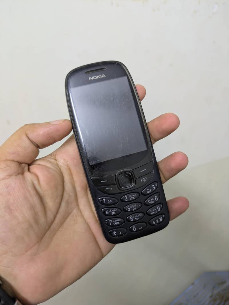 Nokia 6310 2