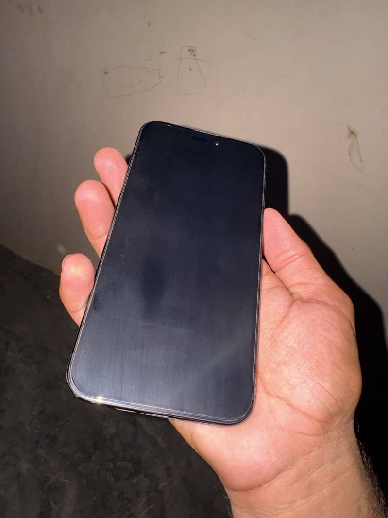 Apple iPhone 15 plus 1