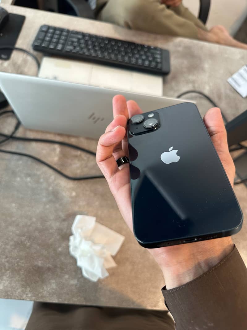 Apple iPhone 14 4