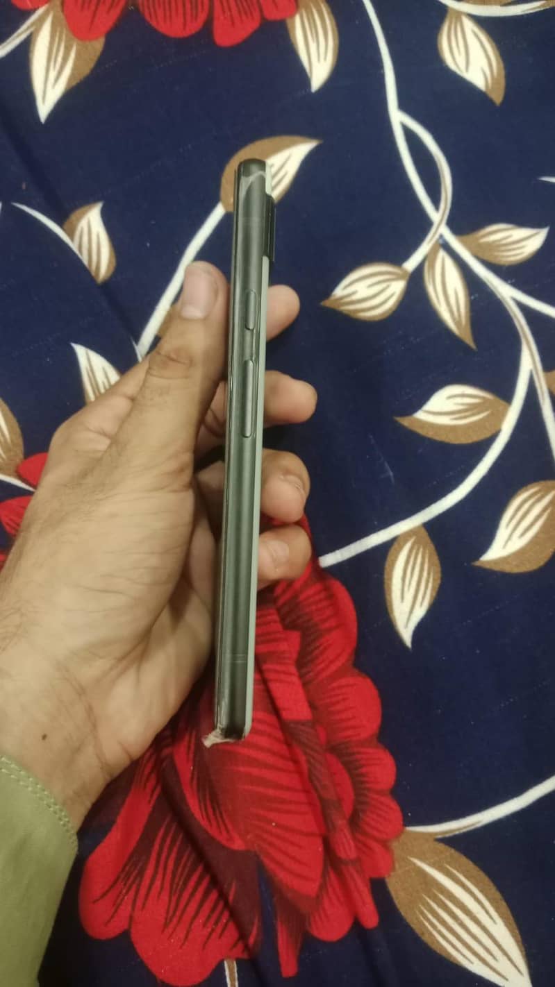 Google Pixel 6a 3