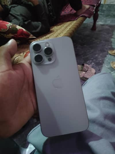 Apple iPhone 15 Pro Max