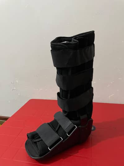 XcelTrax Medicated AFO Shoe