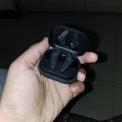Zero Gravity earpods