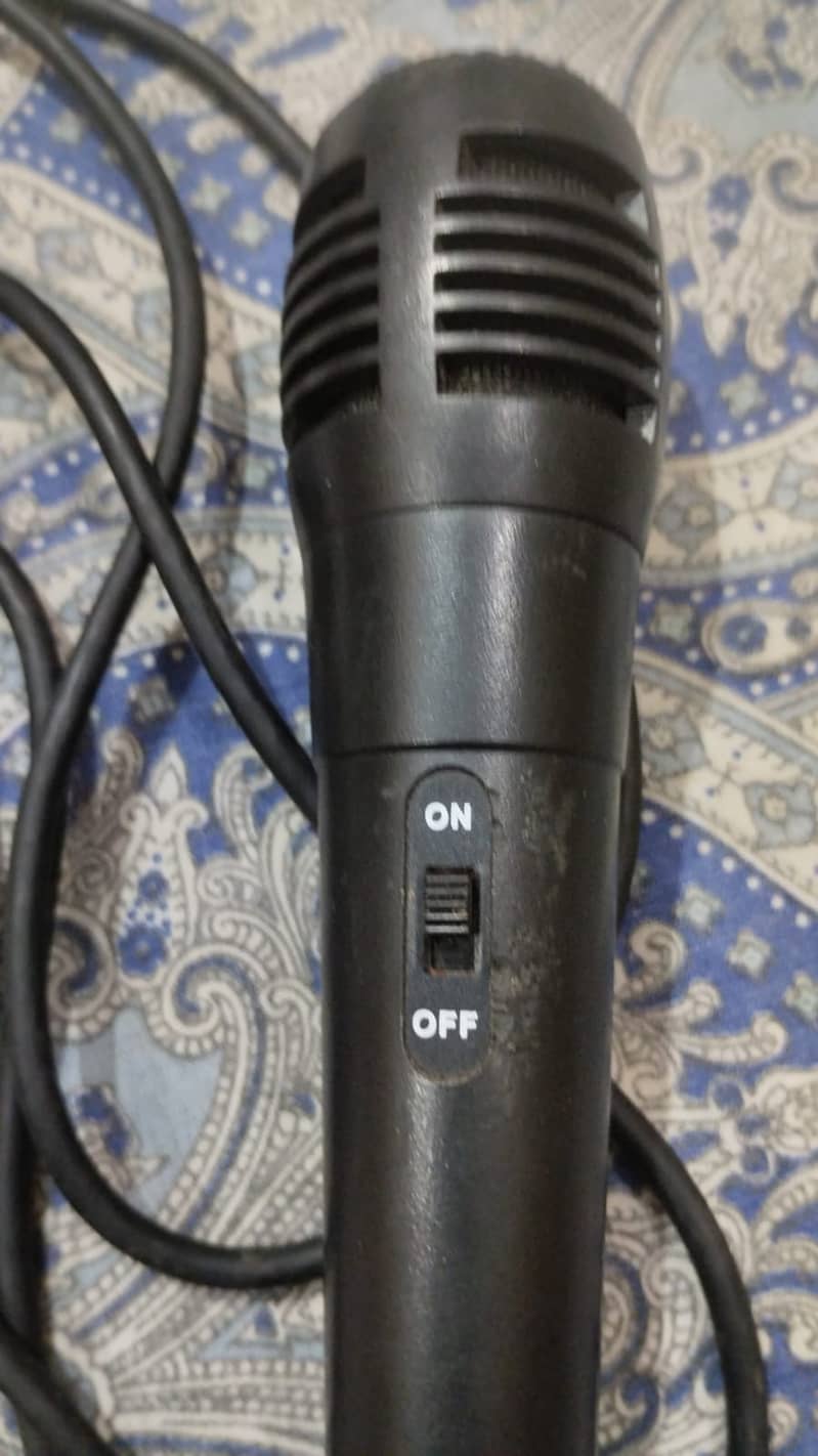 mic with cabel cheap rate 4
