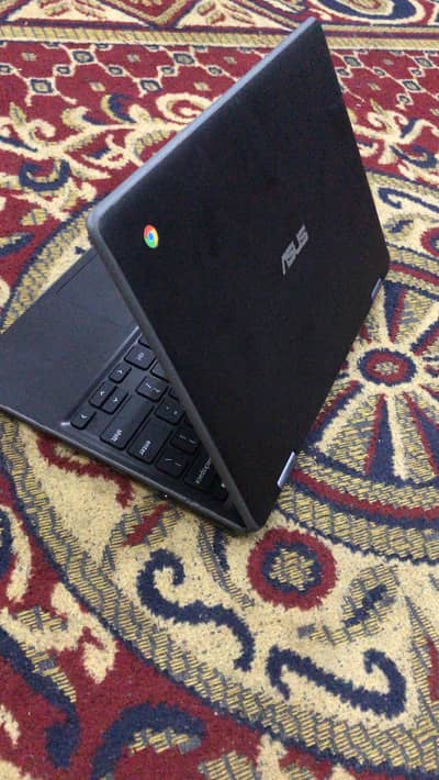 Chromebook
