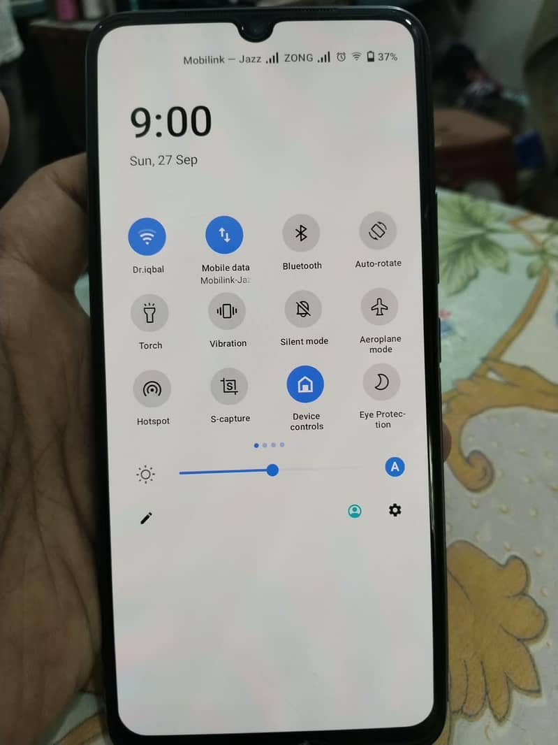 Vivo V21e 1