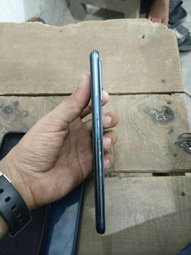 Vivo V21e 2