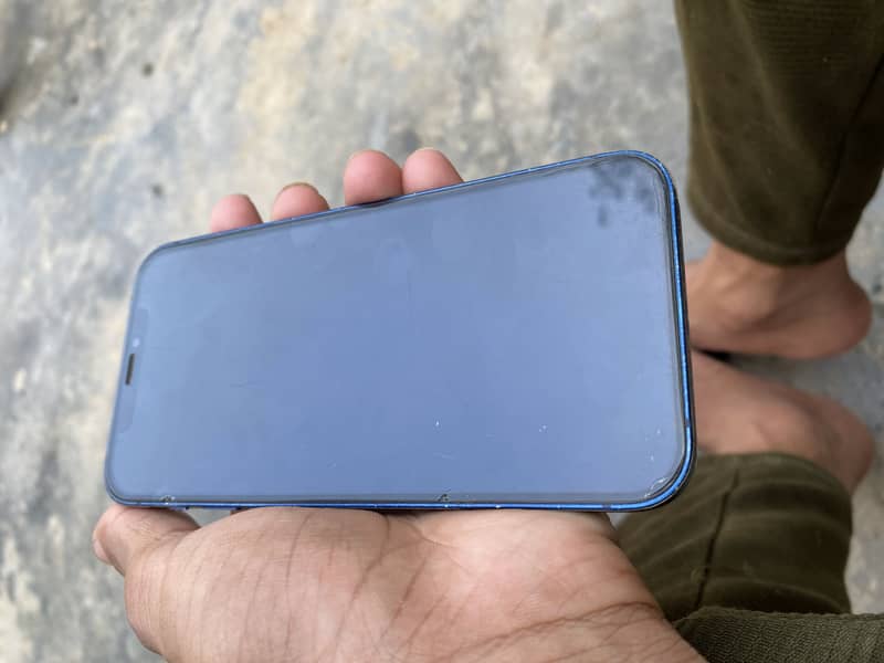 Apple iPhone 12 5