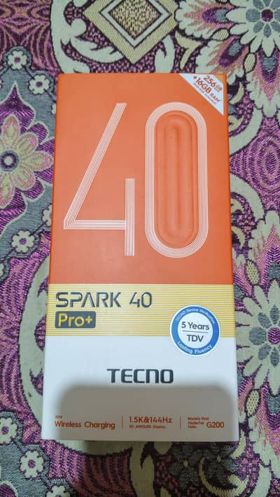 Tecno SPARK 40 pro plus