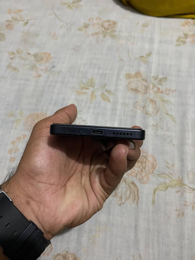 Xiaomi Redmi Note 13 Pro 1