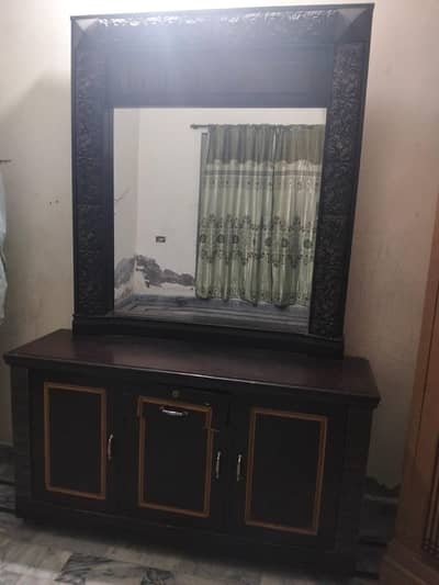 good condition bed with matris and side tables and Dressing table.
