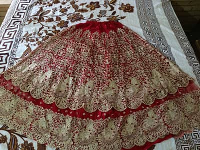 Heavy Bridal/Baraat Lehenga - Only Worn once - Excellent Condition