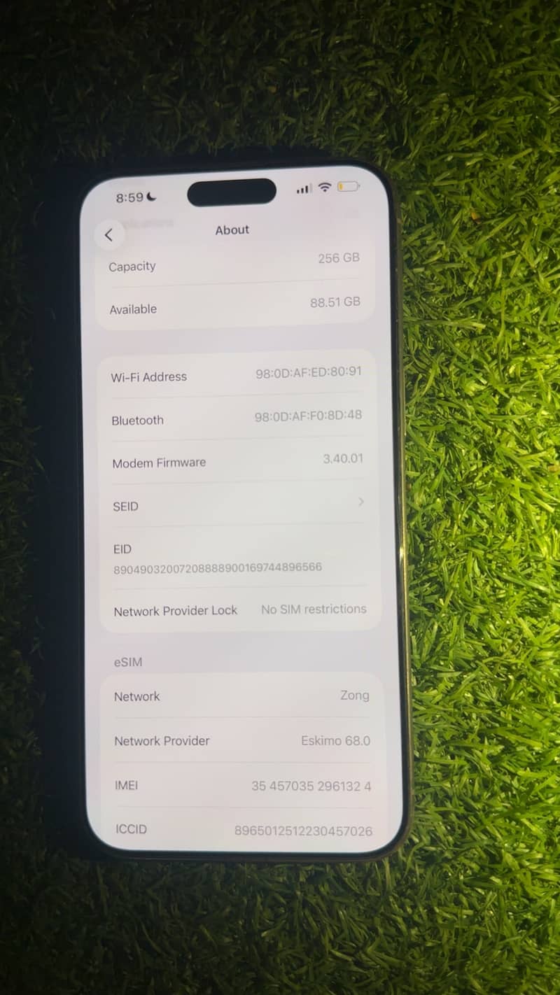 Apple iPhone 15 Pro Max 2