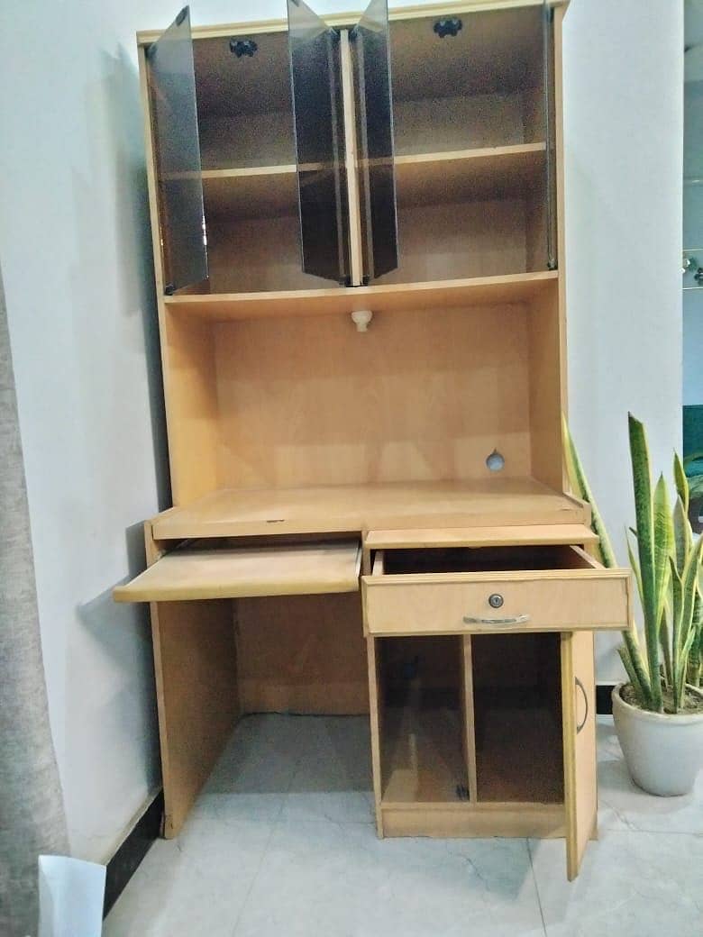 Computer table 2