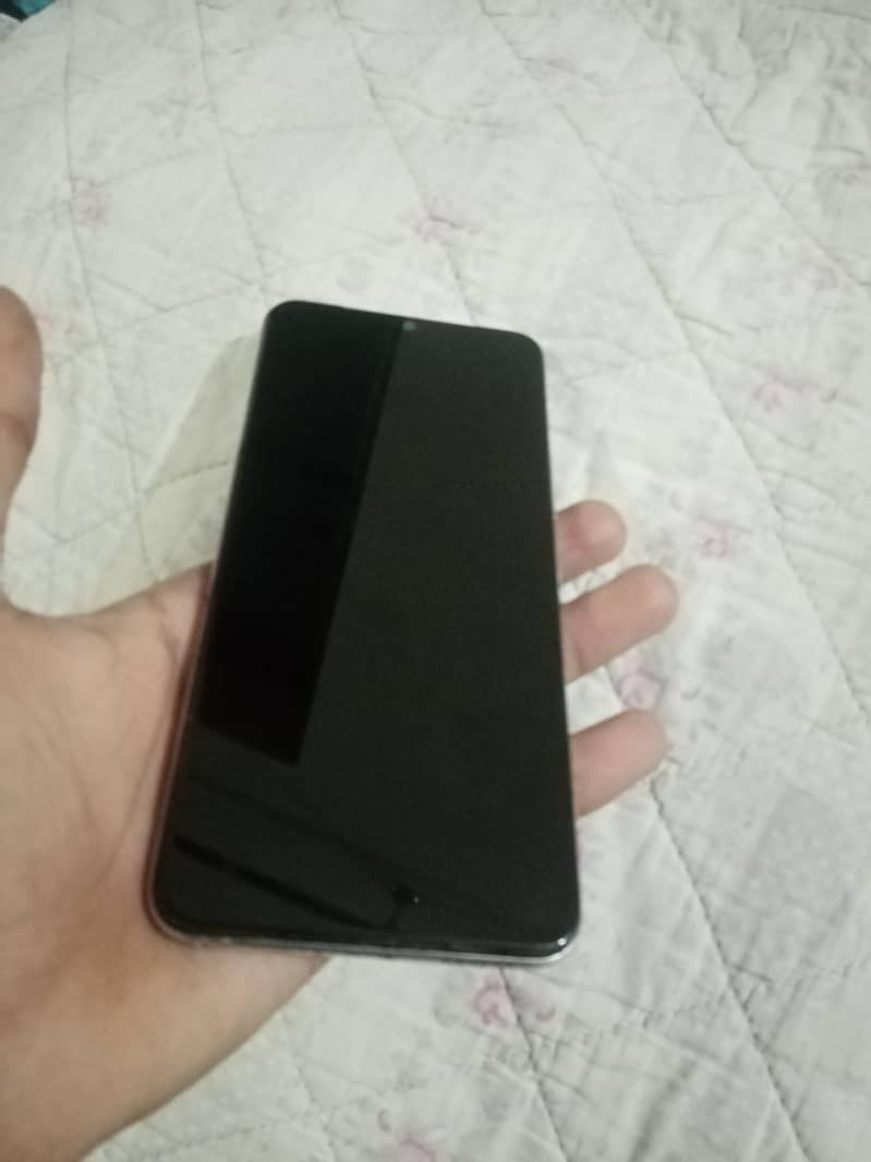 Vivo V21 3