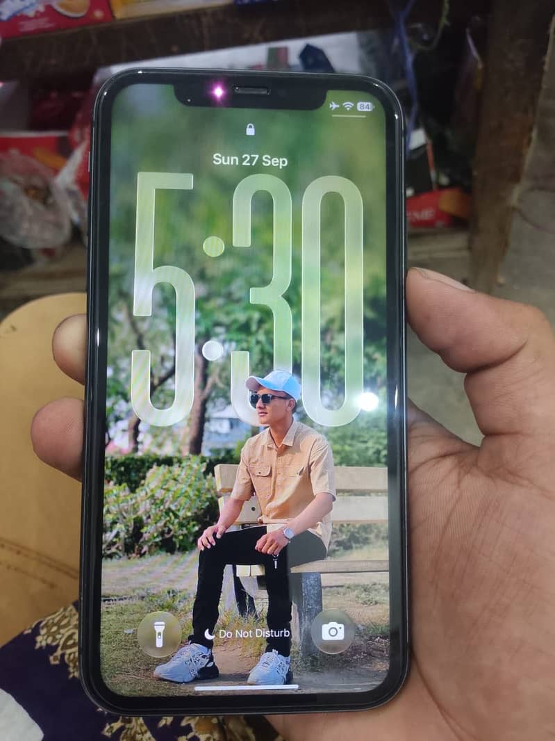 Apple iPhone 11 7