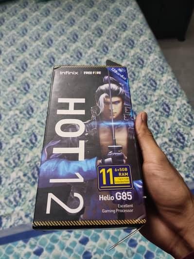 Infinix Hot 12