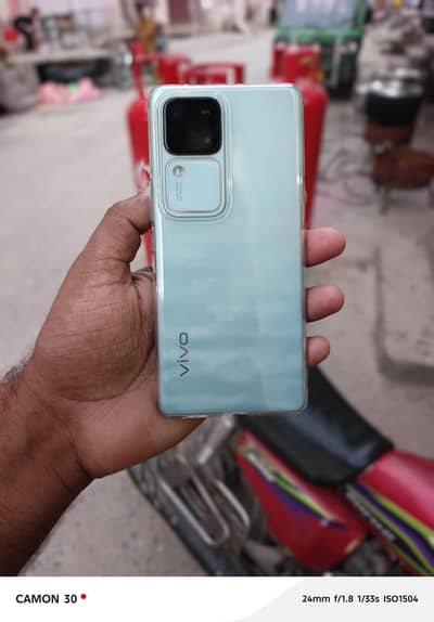 Vivo V30 5G