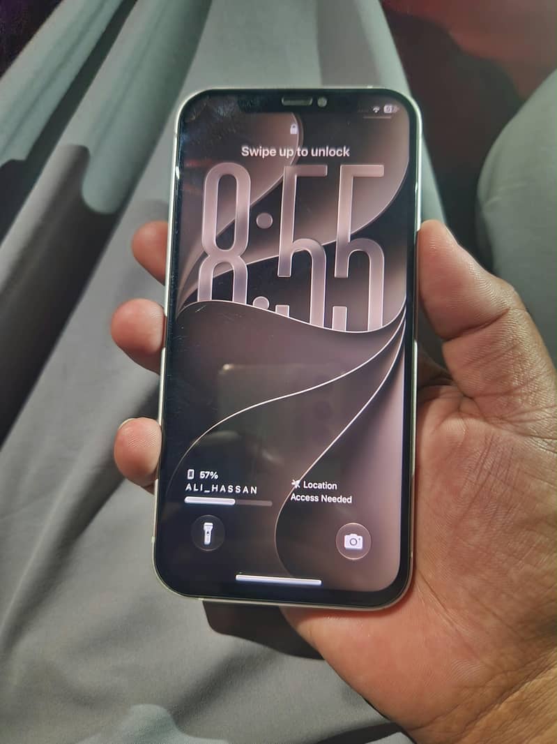 Apple iPhone 12 0