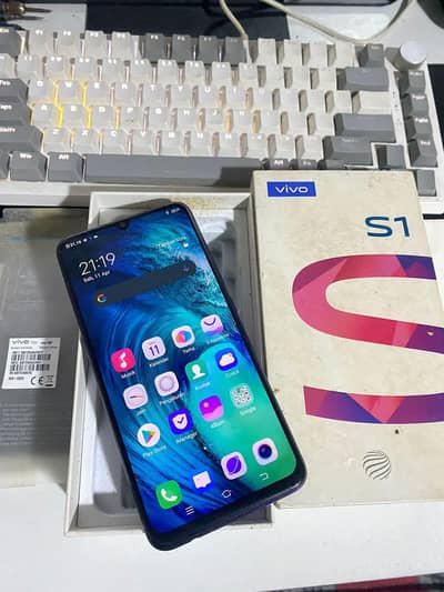 Vivo S1 Pro 4 128 GB official PAT Addoved